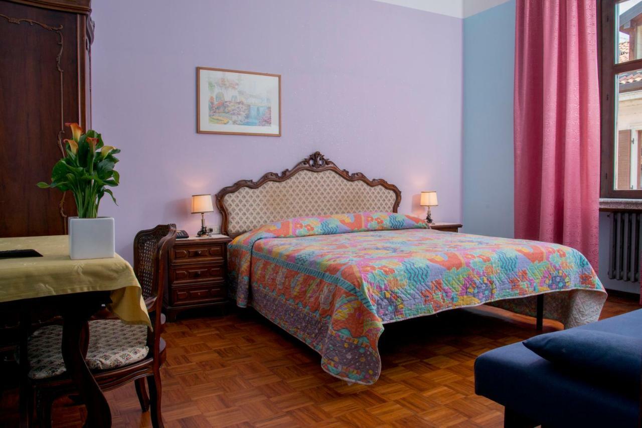 Hotel Florida Arona Buitenkant foto