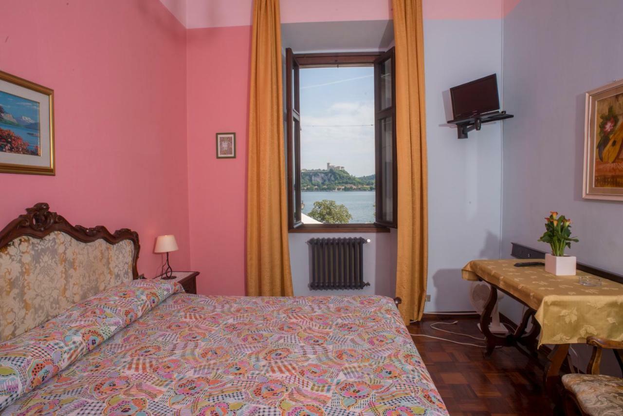 Hotel Florida Arona Buitenkant foto